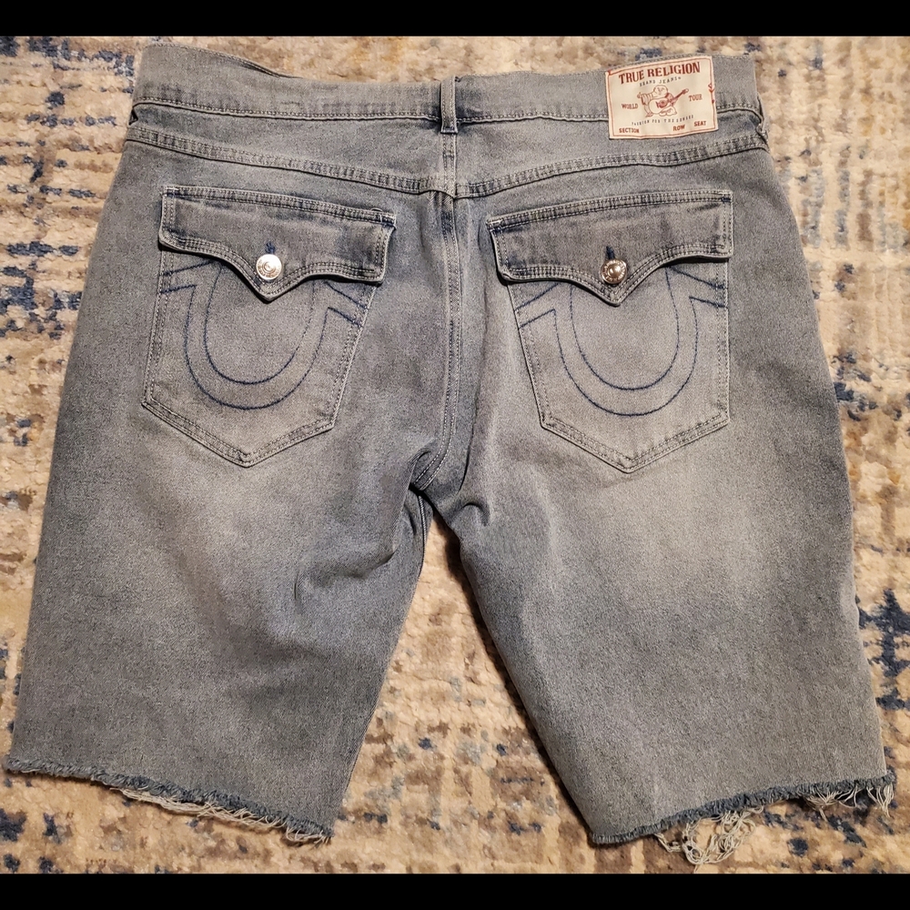 Mens True Religion Light Wash Frayed Ricky Shorts